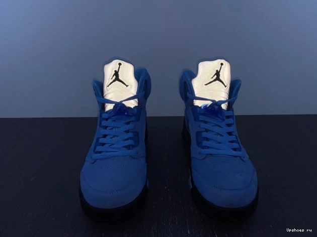 Jordan  DV1310-401 5  RETRO “UNC” Air 1009
